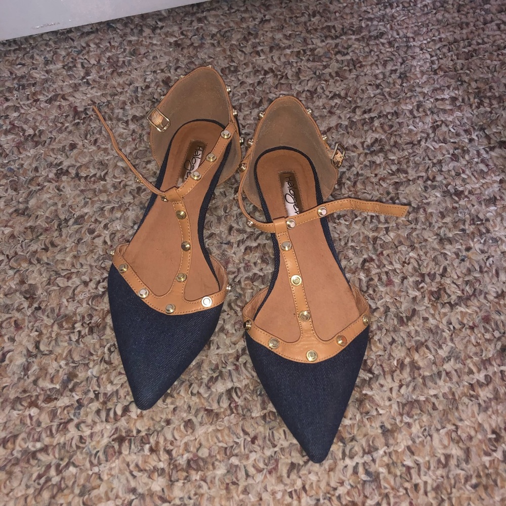 Halogen 'Olson' Pointy Toe Studded T-Strap Flat